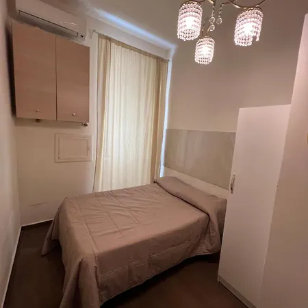 Beb Mariafrancesca فندق مبيت وإفطار نابولي