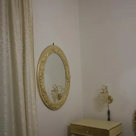 Beb Mariafrancesca Bed & Breakfast Neapel