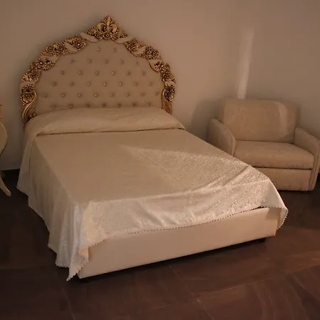 Bed & Breakfast Beb Mariafrancesca Napoli