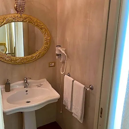 Beb Mariafrancesca Bed & Breakfast 3*