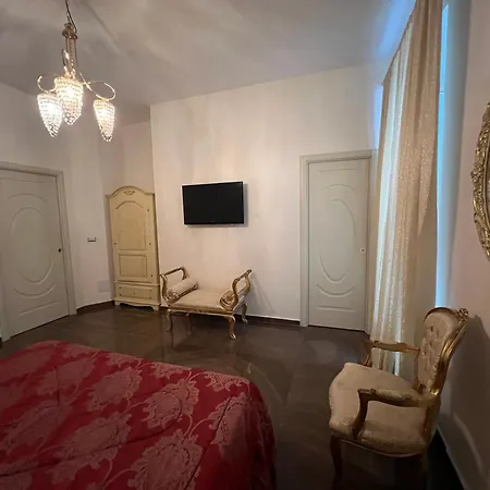 Beb Mariafrancesca Bed & Breakfast Napels
