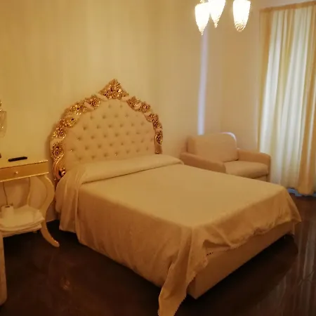 Bed & Breakfast Beb Mariafrancesca Naples